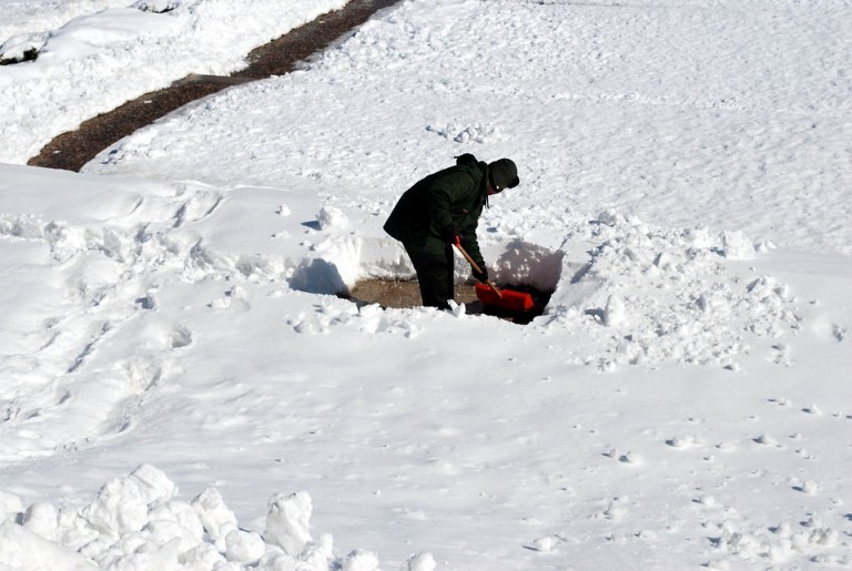 Read more about the article Shoveling Tips from the Offices of William Capicotto