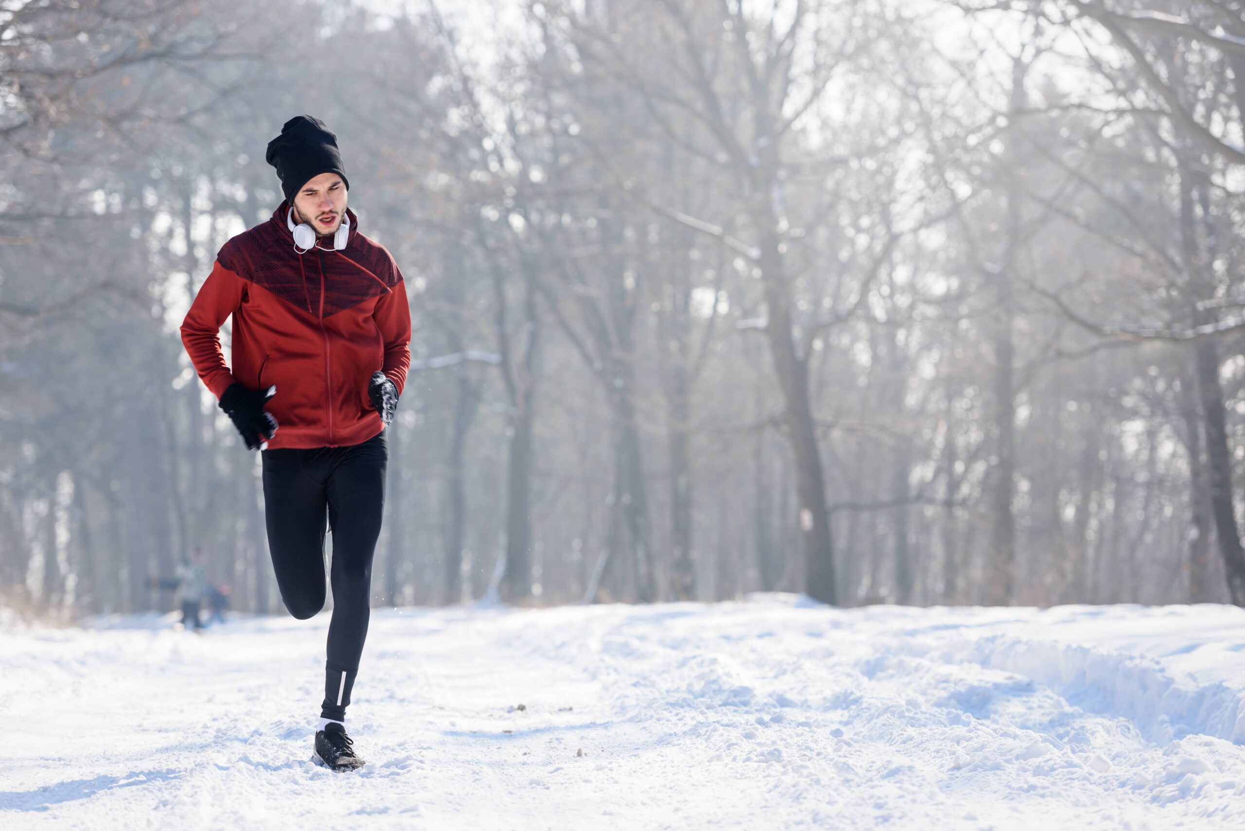You are currently viewing How to Stay Active During the Winter (And Why It’s Beneficial All Year Long)