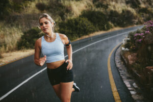 Read more about the article Preventing back pain while running