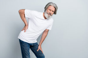 Read more about the article When should you see a doctor for your back pain?